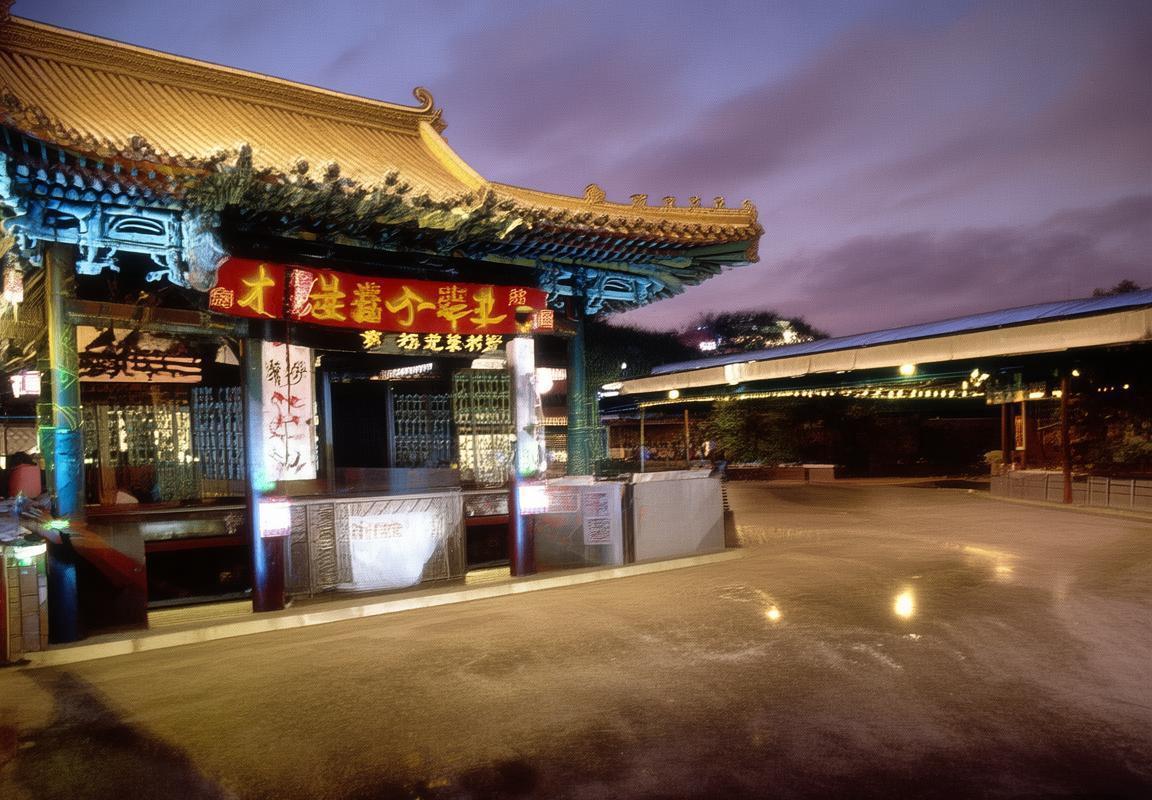 死亡半区引爆八强对阵，战术部署左右冠军归属，黑马能否突围成焦点-泛亚电竞